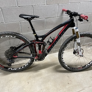 2014 Niner Jet RDO Black and Red