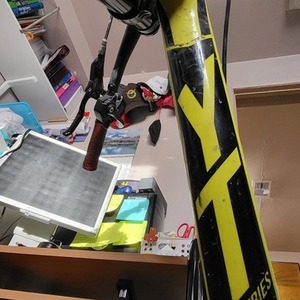 2017 YT YT TUES Yellow or Gold, Black, and Red