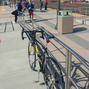 GMC Yukon XL Black and Yellow or Gold