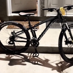 2022 Kona Tanuki 26 xsm Black