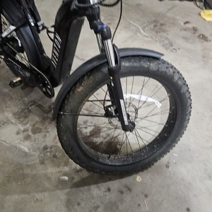 2023 Aventón Aventure 2 medium Black