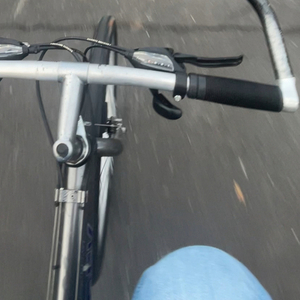 2012 Trek 7000 Silver, gray or bare metal