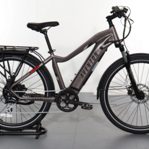 2023 Aventón Level.2 Silver, gray or bare metal