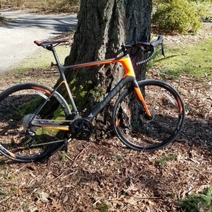 2018 Giant Defy Black and Orange