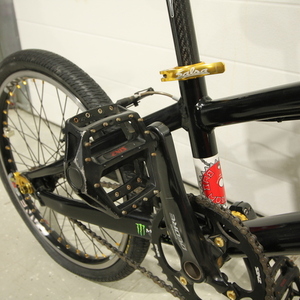 Intense Podium Pro XL Black