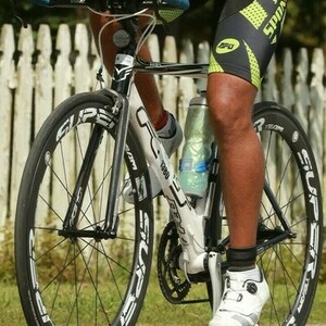 Felt B16 White and Black