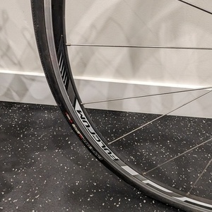 2013 Specialized Roubaix Sport Compact Black and White