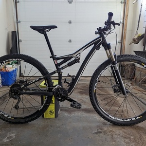 2014 Specialized Stumpjumper FSR Comp 29 Black and Black