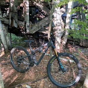 2020 Yeti 130LR Turq X01 52t Silver, gray or bare metal