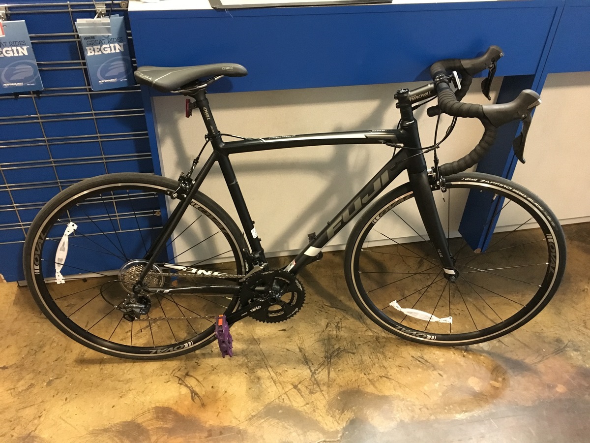 2016 Fuji Roubaix