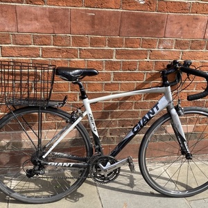 2013 Giant Defy Silver, gray or bare metal