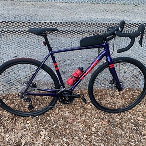 2021 Trek Men’s Road /Gravel bike Purple