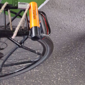 GT Bicycles Silver, gray or bare metal