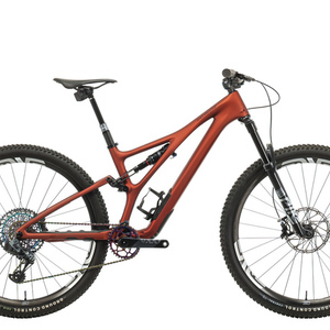 2022 Specialized Stumpjumper Orange