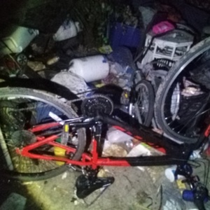 Hyper Aluminum Black and Red