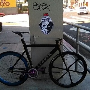 2016 Leader Bikes 725 Black