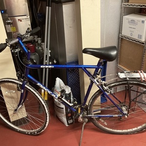 1990 GT Bicycles Blue