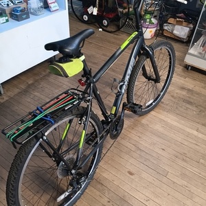 Jamis Trail XR Silver, gray or bare metal