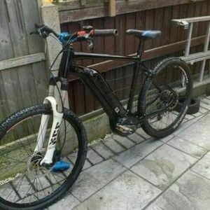 2021 Giant LARGE Black