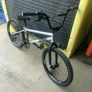 2023 Standard Byke 125R Silver, gray or bare metal