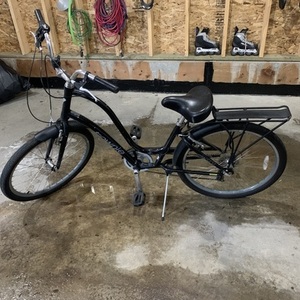 Electra Townie Black