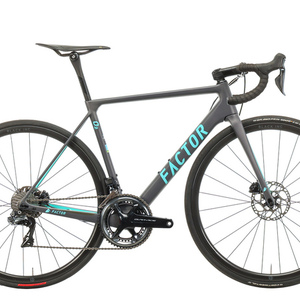 2018 Factor O2 Silver, gray or bare metal