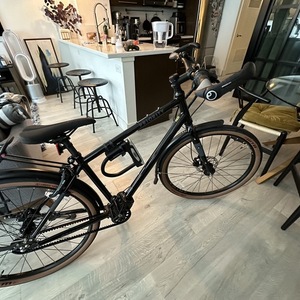 Priority Bicycles 600 Black