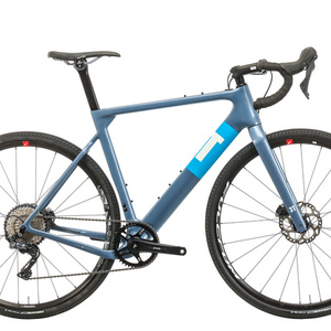 2020 3T Exploro PRO Silver, gray or bare metal
