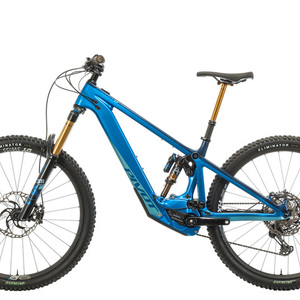 2023 Pivot Shuttle LT Blue
