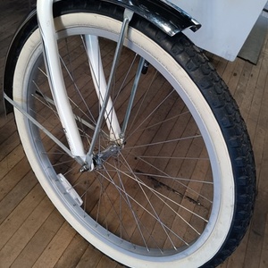 Electra Step-Through Coaster White