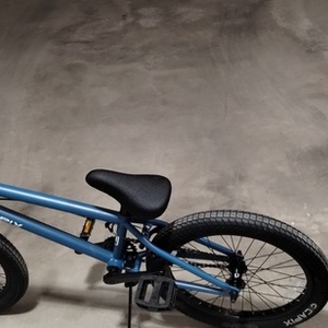 2024 Capix BMX Blue