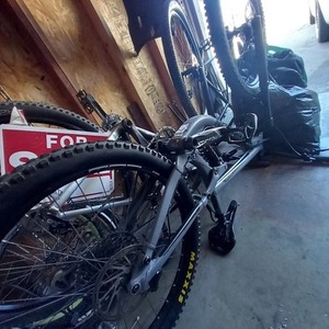 2024 Transition Bikes Patrol Silver, gray or bare metal