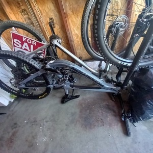 2024 Transition Bikes Patrol Silver, gray or bare metal