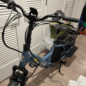 2023 Aventón Abound cargo bike (rear storage) Blue
