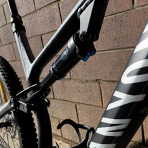 2020 Canyon bicycles Neuron AL7 Black