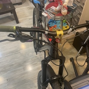 GT Bicycles Avalanche Black