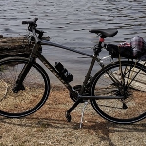 2018 Specialized Sirrus Sport Silver, gray or bare metal