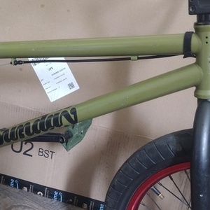 2023 Sunday Primer Green and Black