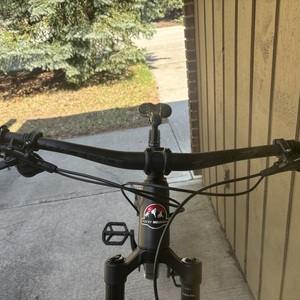 2023 Rocky Mountain Bicycles Altitude Alloy 30 Black and Red