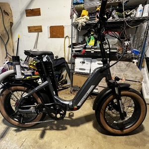 2023 Aventón Since.2 Silver, gray or bare metal