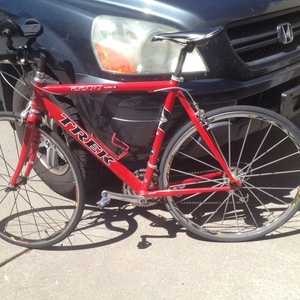 Trek 2200 Red