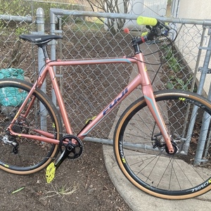 2016 Fuji Cross 1.3 Pink