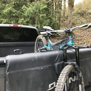 2015 Giant Reign 2 Black and Teal