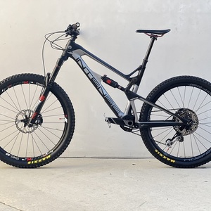 2019 Intense Tracer T275 Silver, gray or bare metal