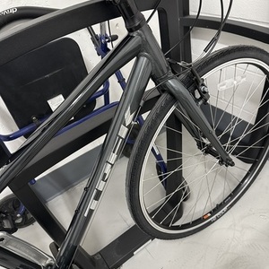 2023 Trek FX1 hybrid Black and Silver, gray or bare metal