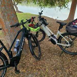 2023 Specialized Vado 3.0 ST White