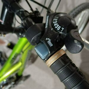 Diamondback Dual suspension, adult bike, i have pics Green