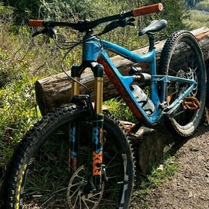 2019 Ibis Ripmo V1 Blue and Orange