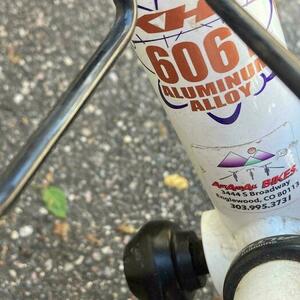 2013 KHS Bicycles ALITE 150 White