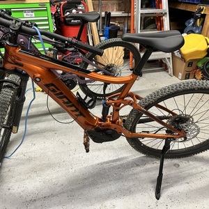 2022 Giant Stance E 2 Orange